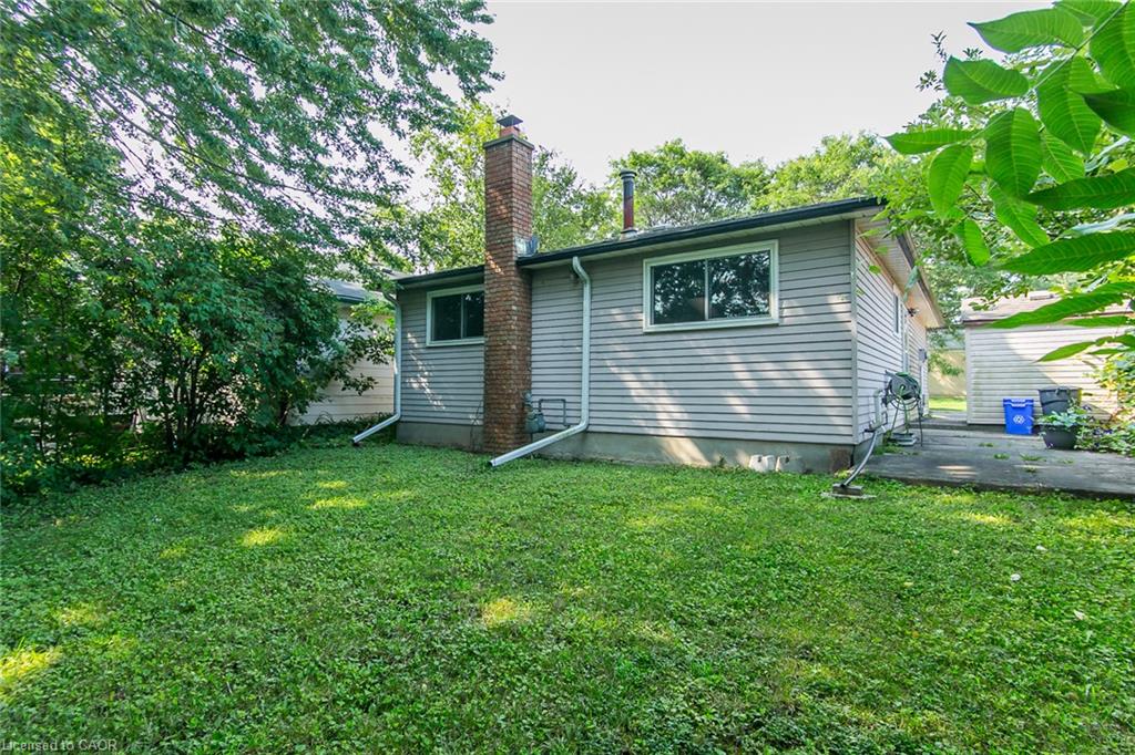 36 Amos Avenue Property Photo 47