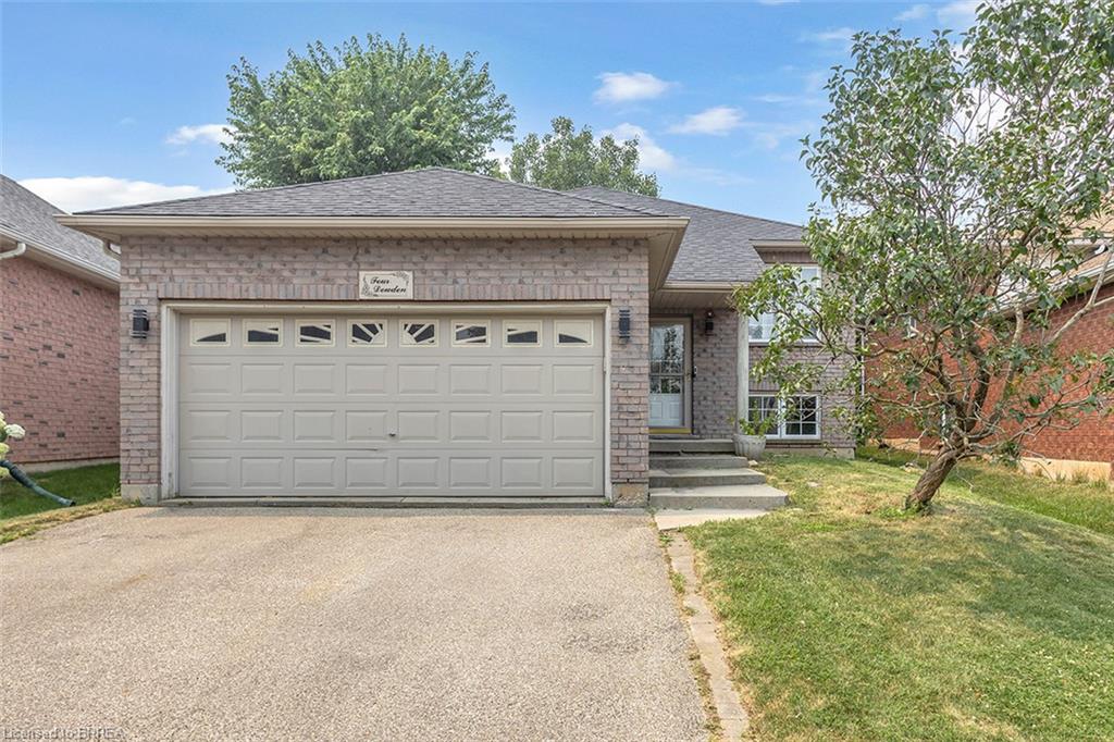 4 Dowden Avenue Property Photo 1