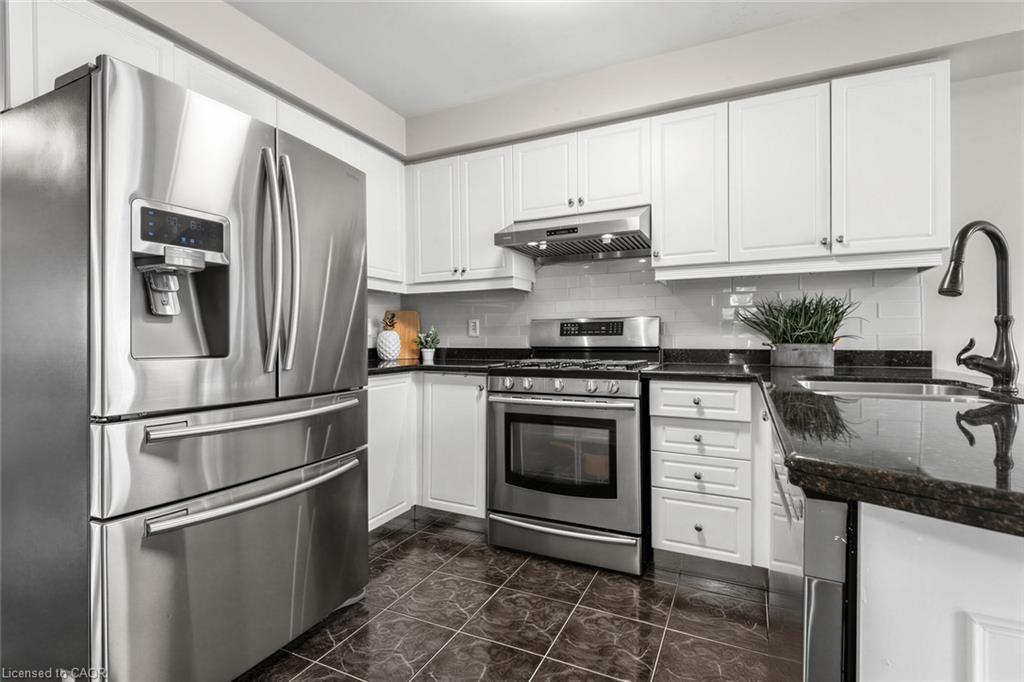 42 Stanley Lane Property Photo 7