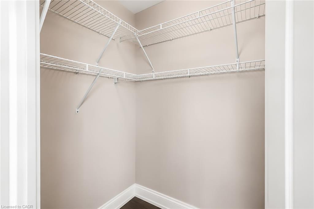 413-128 Garden Drive Property Photo 14