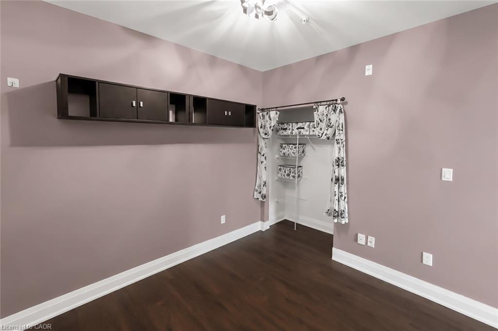 413-128 Garden Drive Property Photo 16