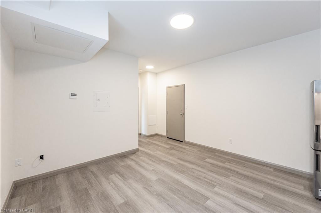 2a-36 Grant Avenue Property Photo 13
