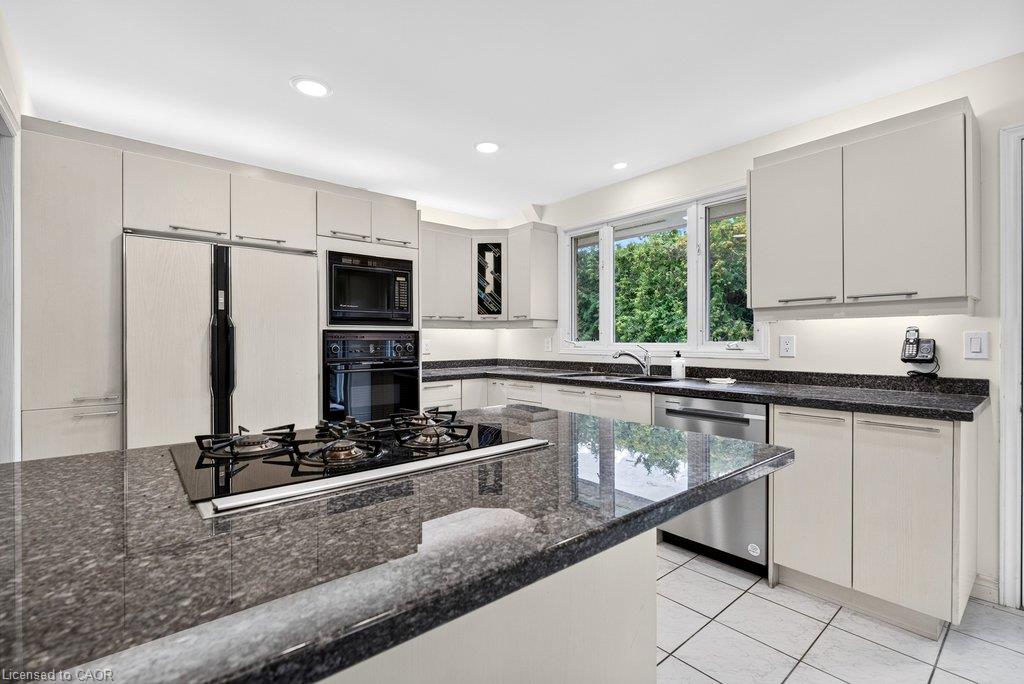 2148 Kerns Road Property Photo 14