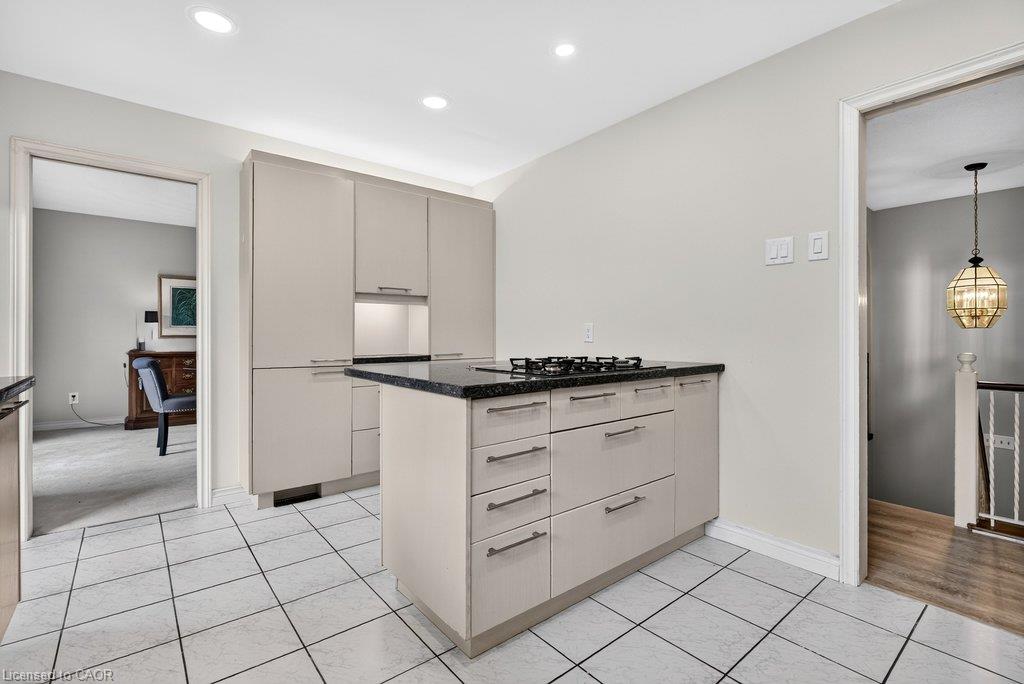 2148 Kerns Road Property Photo 16