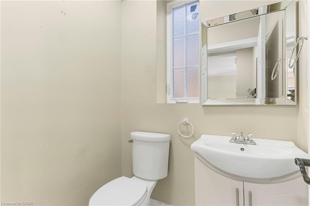 403 Niagara Street Property Photo 3