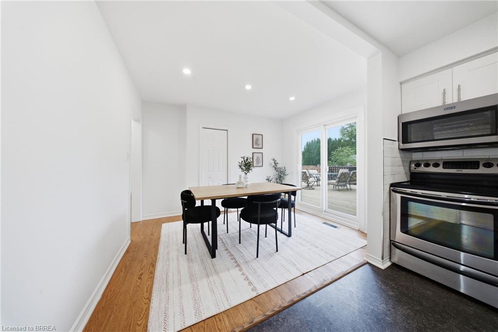 2 Frontenac Avenue Property Photo 10