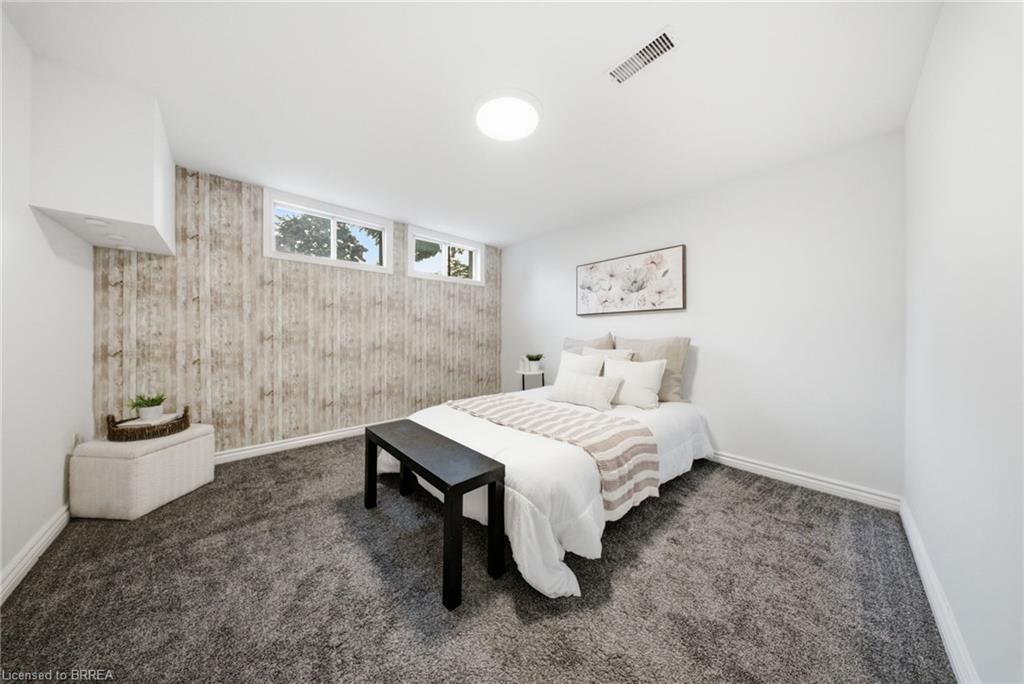 2 Frontenac Avenue Property Photo 20