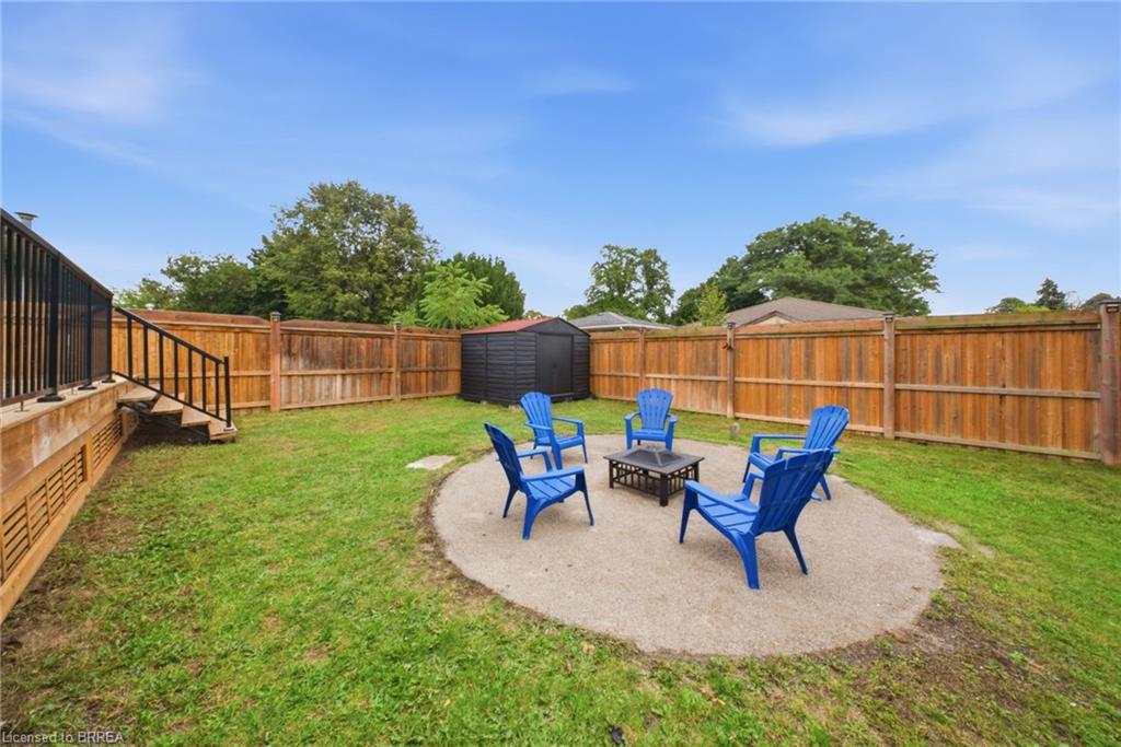 2 Frontenac Avenue Property Photo 24