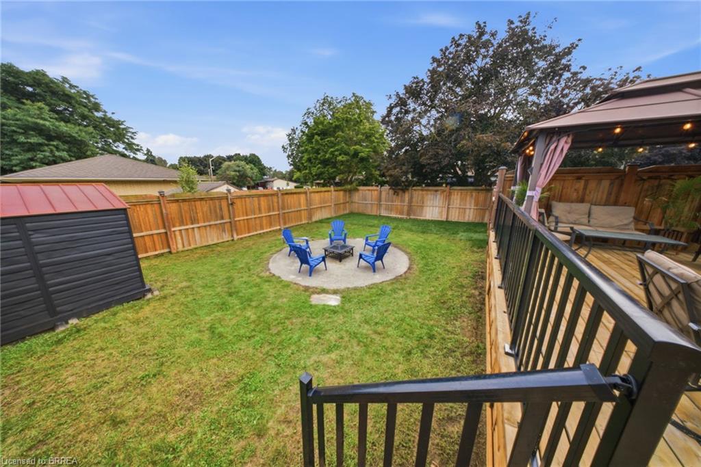 2 Frontenac Avenue Property Photo 28