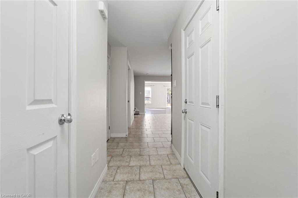 40-105 Bard Boulevard Property Photo 4