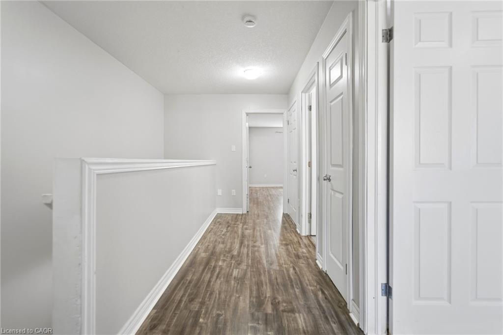 40-105 Bard Boulevard Property Photo 7