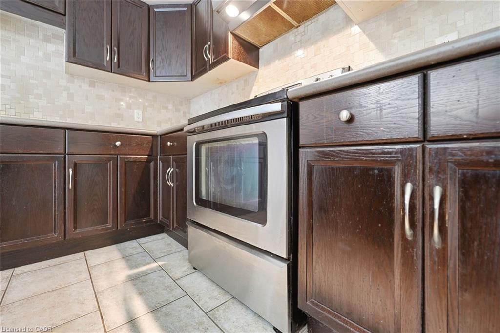 40-105 Bard Boulevard Property Photo 13