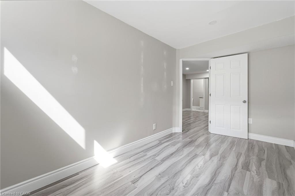 40-105 Bard Boulevard Property Photo 23