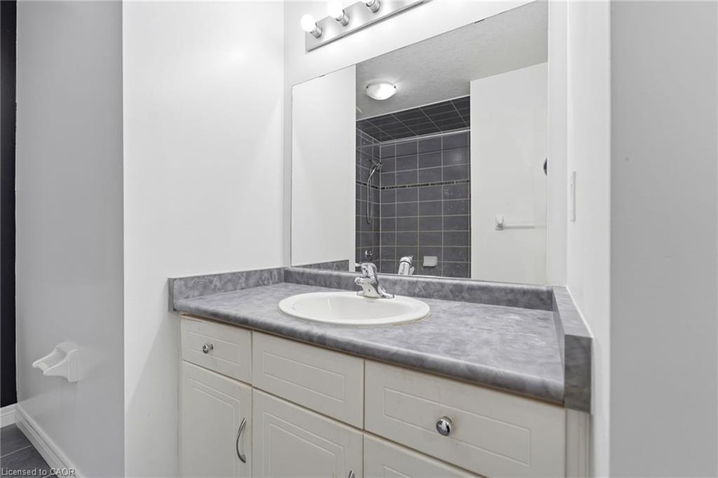 40-105 Bard Boulevard Property Photo 26
