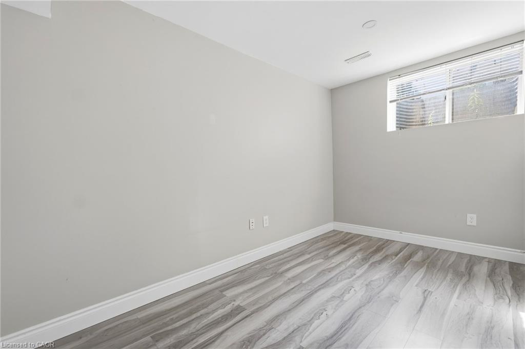 40-105 Bard Boulevard Property Photo 32