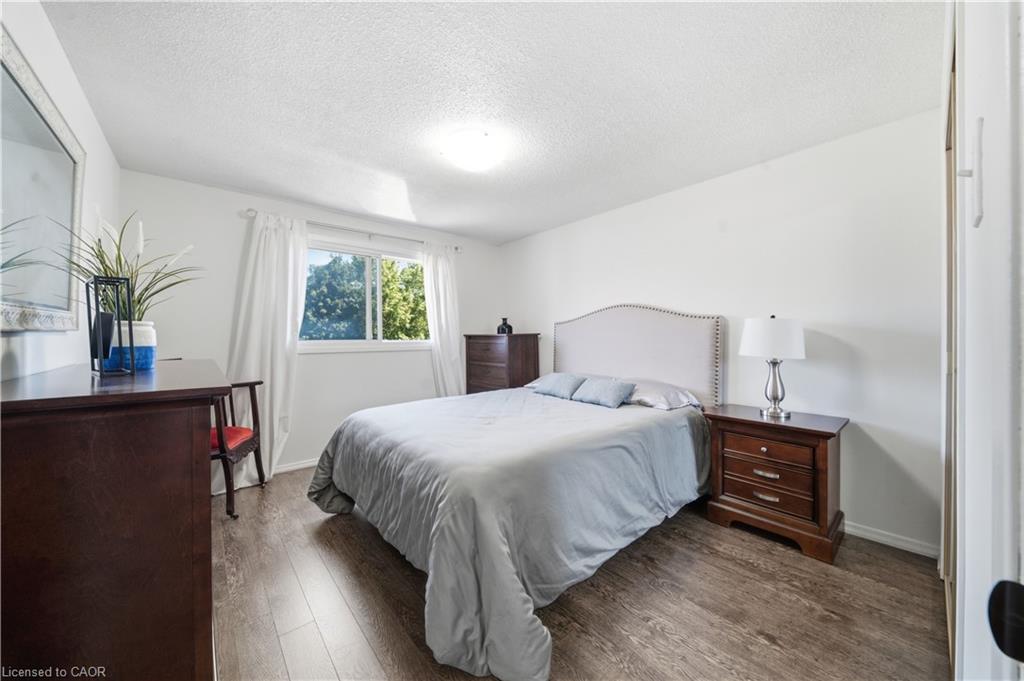 230 Sunset Boulevard Property Photo 12