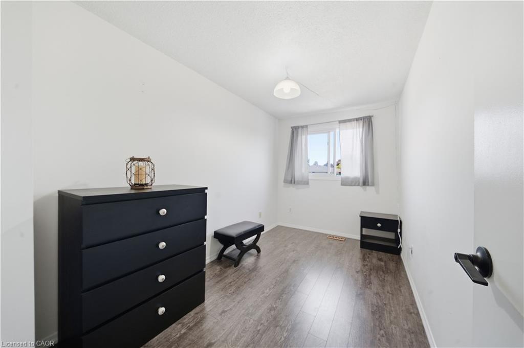 230 Sunset Boulevard Property Photo 13