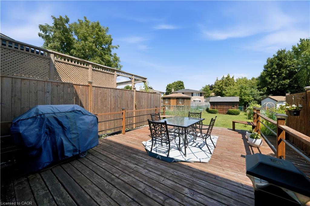 230 Sunset Boulevard Property Photo 24
