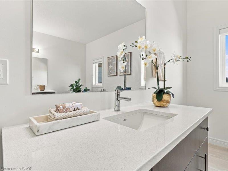 905 Broadacre Place Property Photo 32