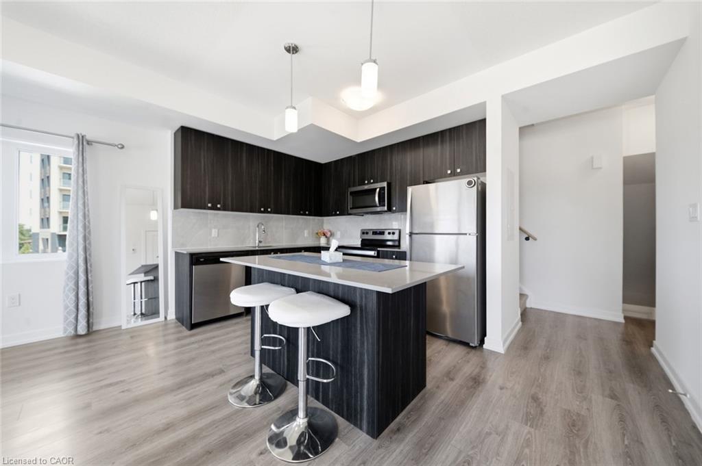 B12-10 Palace Street Property Photo 2