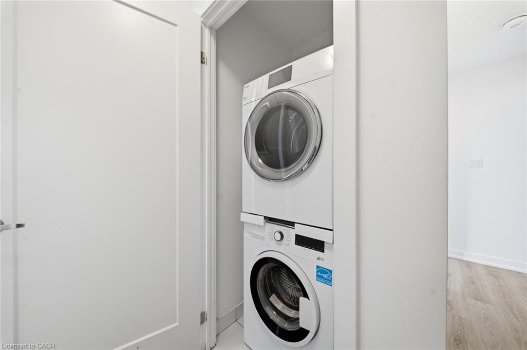 B12-10 Palace Street Property Photo 11