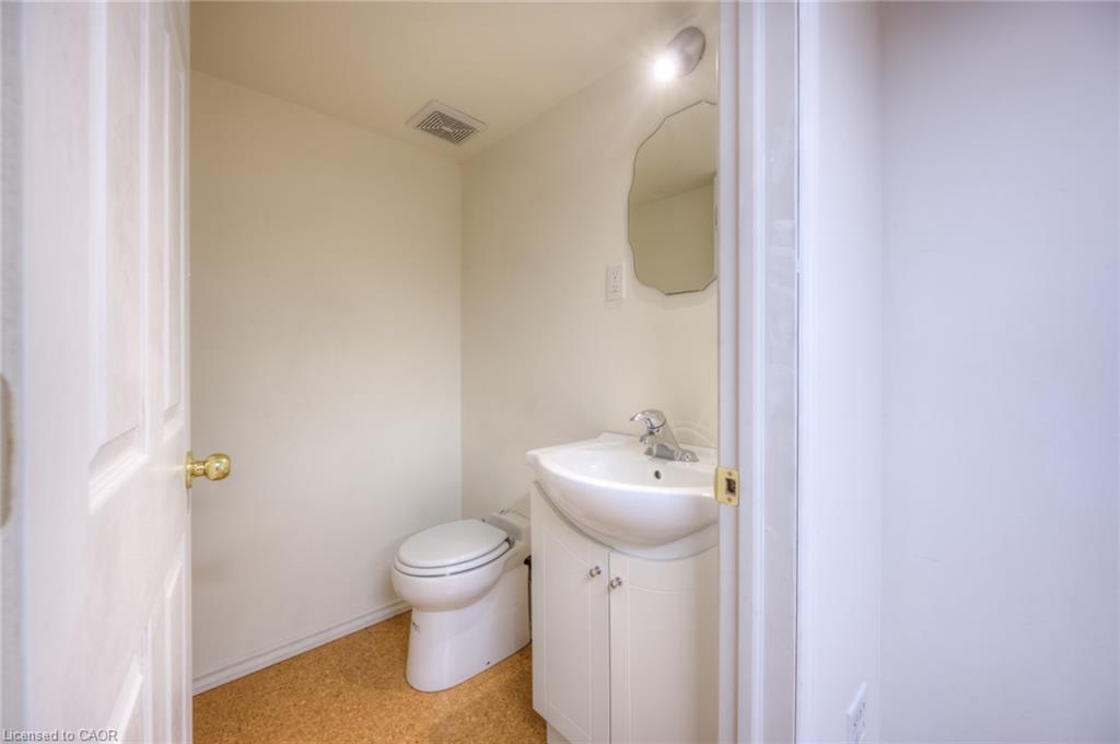 4 Dunbar Road N Property Photo 31