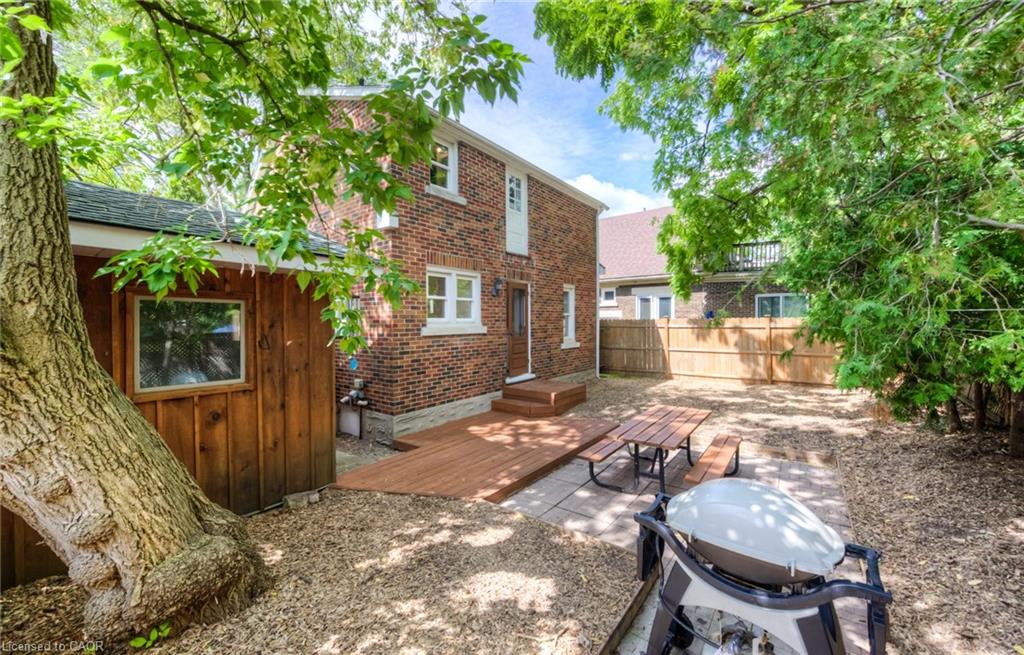 4 Dunbar Road N Property Photo 35
