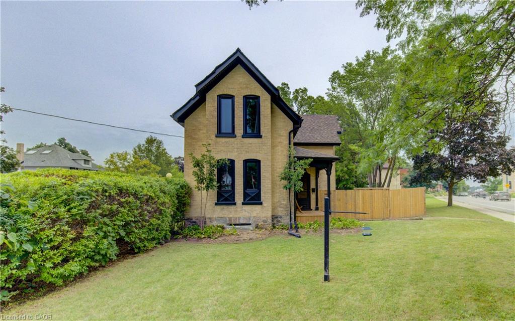 86 St Andrews Street Property Photo 3
