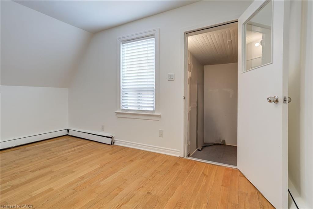 488 Logan Avenue Property Photo 8