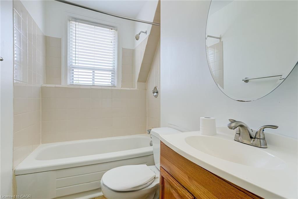 488 Logan Avenue Property Photo 9