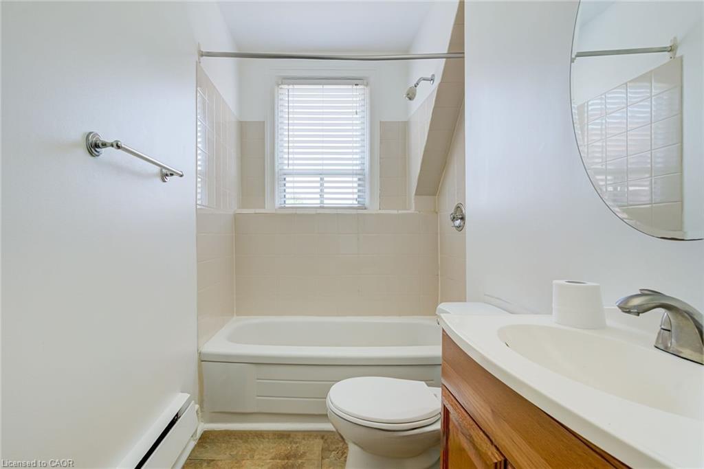 488 Logan Avenue Property Photo 10