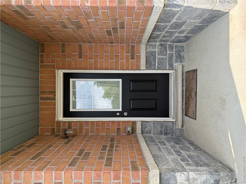 62 Magdalene Crescent Property Photo 3