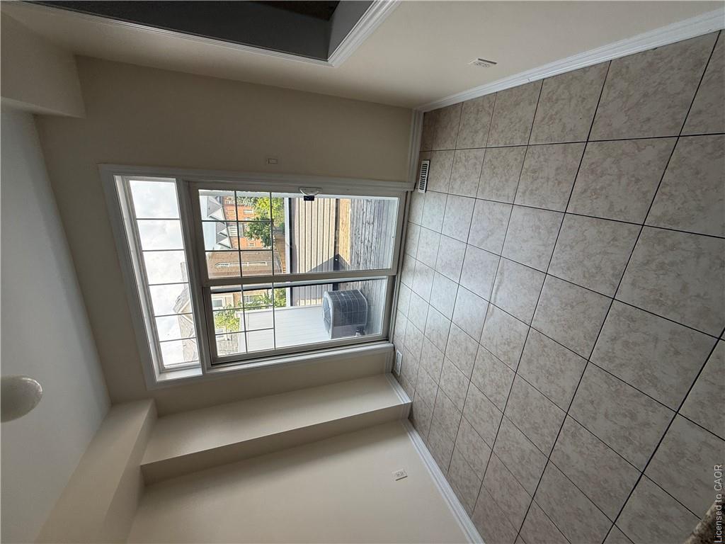 62 Magdalene Crescent Property Photo 6