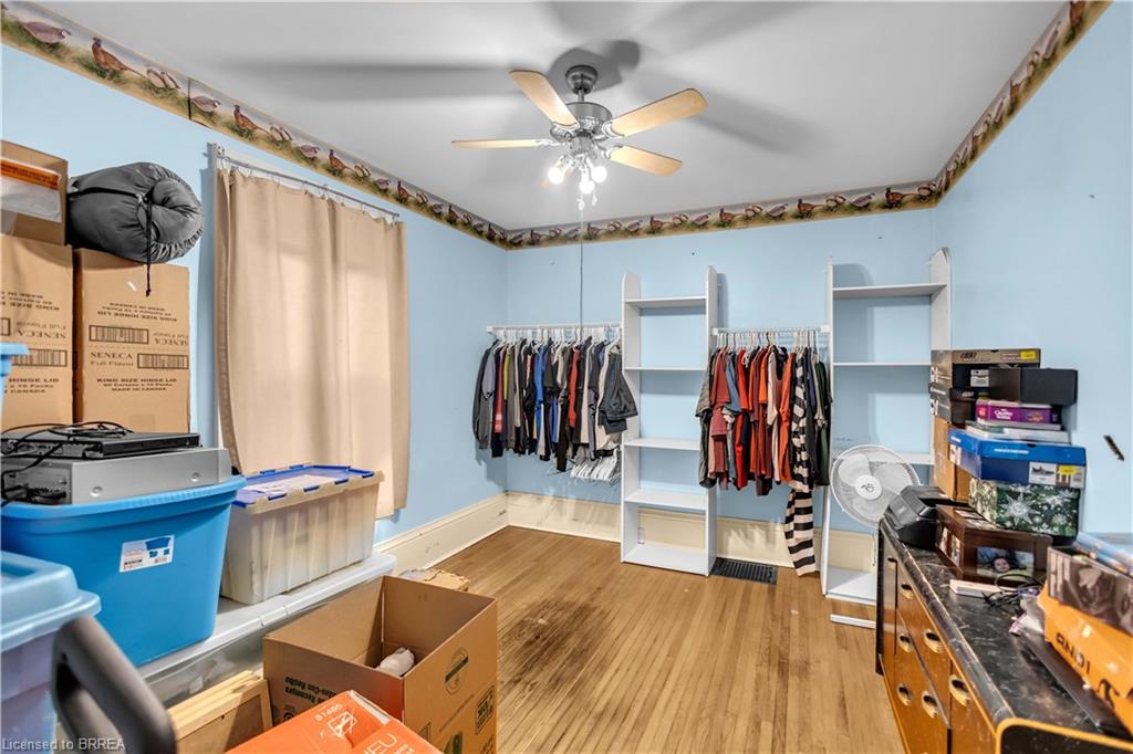 35 James Avenue Property Photo 9