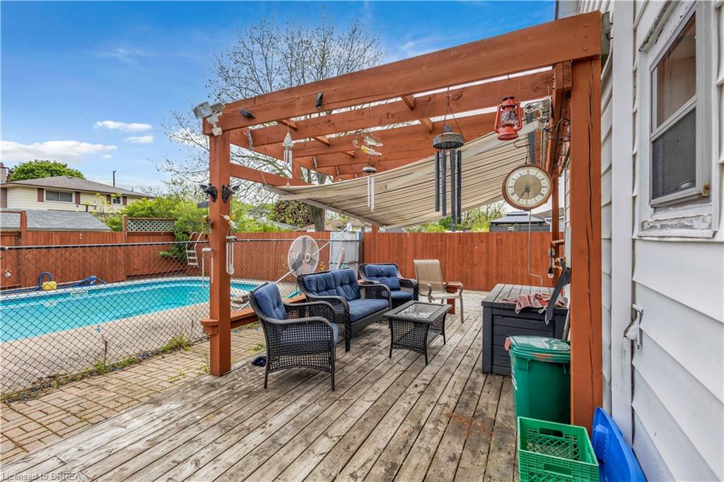 35 James Avenue Property Photo 16