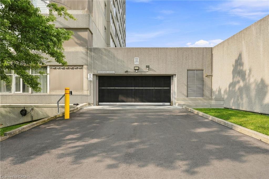904-40 Harrisford Street Property Photo 37
