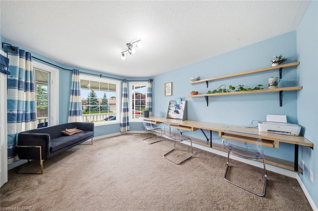 61 Sunnyside Drive Property Photo 8