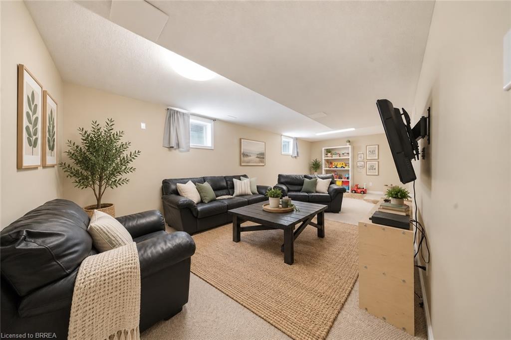 61 Sunnyside Drive Property Photo 24