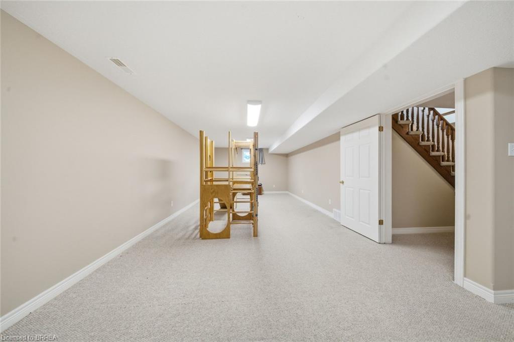 61 Sunnyside Drive Property Photo 30