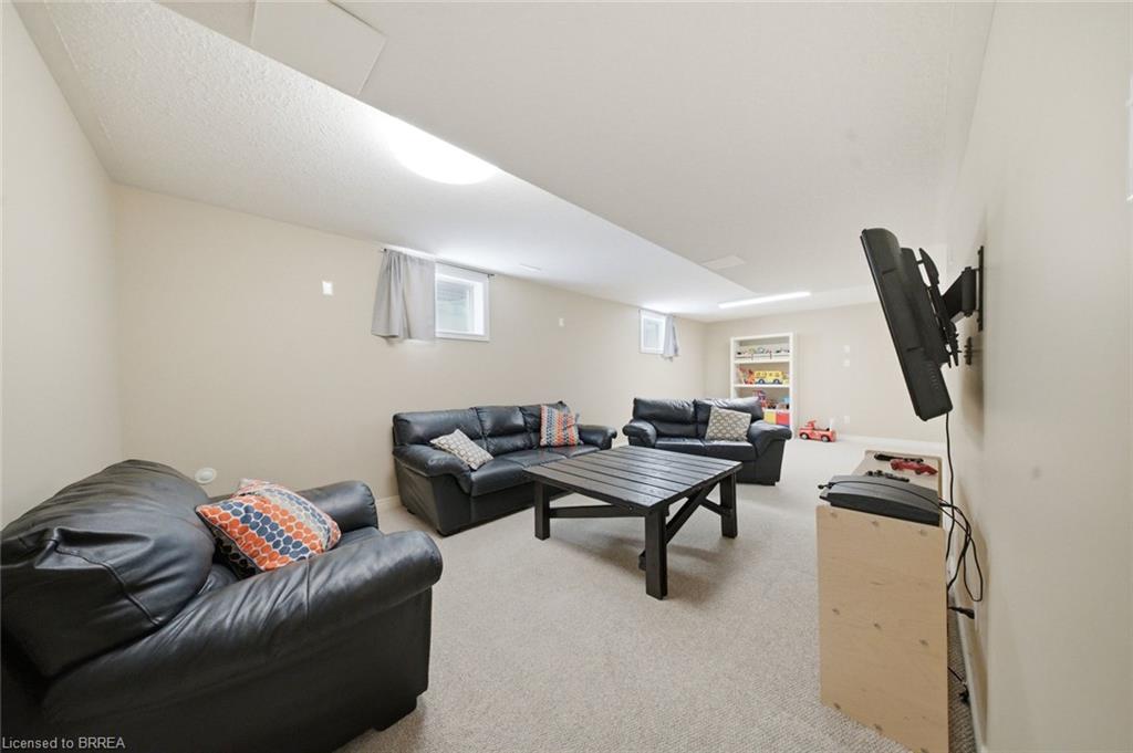 61 Sunnyside Drive Property Photo 32