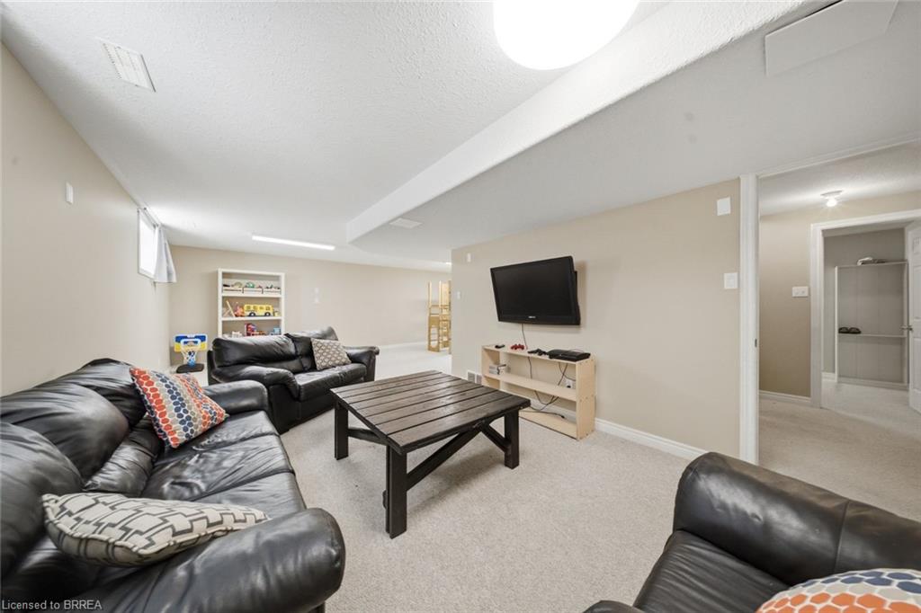 61 Sunnyside Drive Property Photo 33