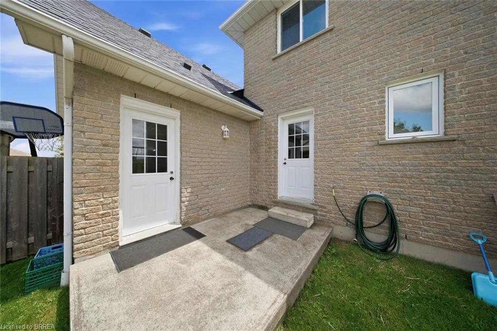 61 Sunnyside Drive Property Photo 37