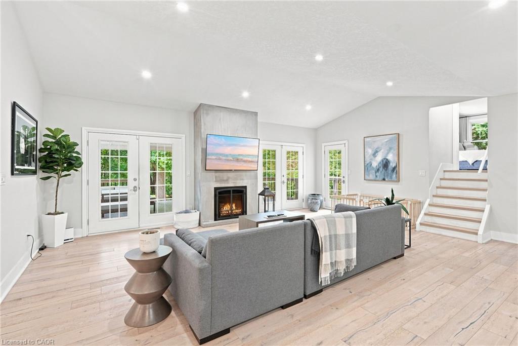 110 Old Ancaster Road Property Photo 8