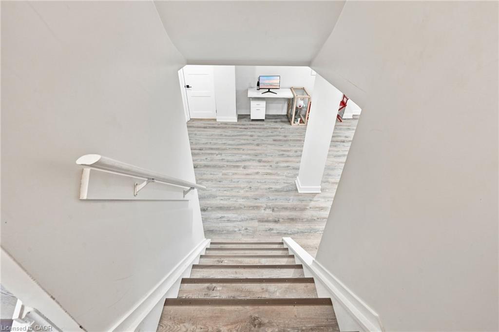 110 Old Ancaster Road Property Photo 30