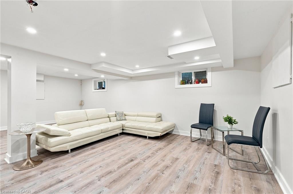 110 Old Ancaster Road Property Photo 36