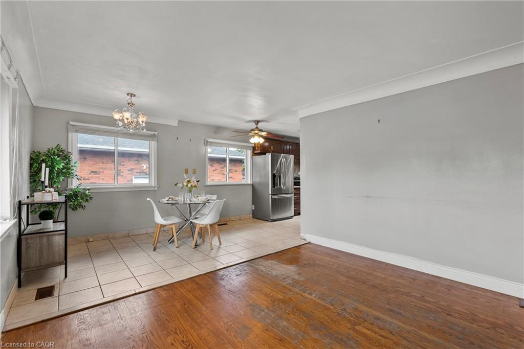143 West 25th Street Property Photo 6