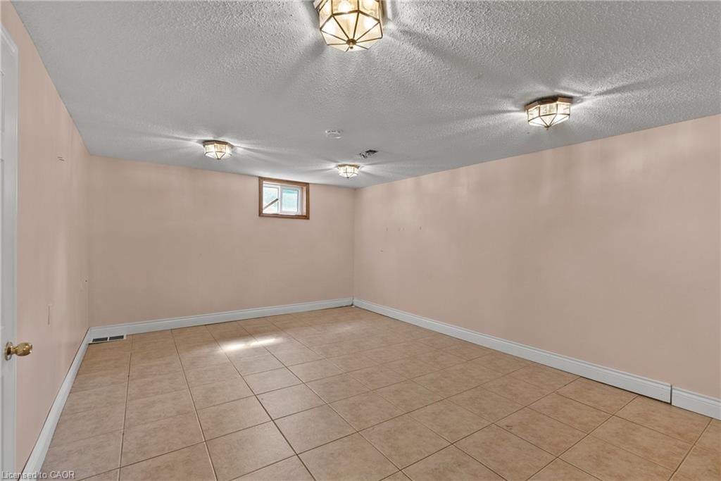 143 West 25th Street Property Photo 20