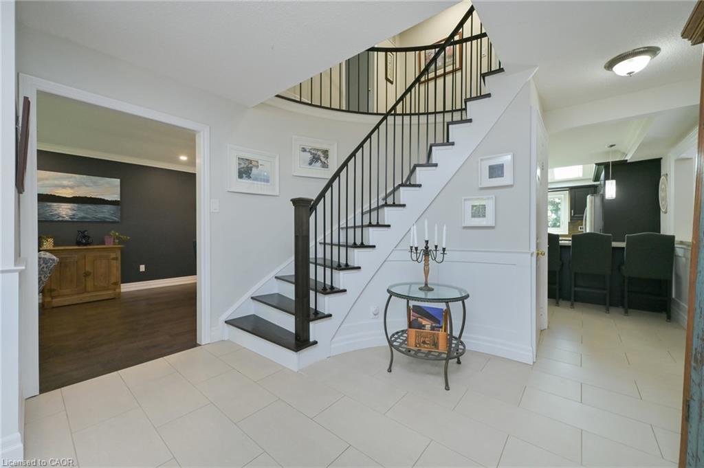 13 Snowberry Court Property Photo 17