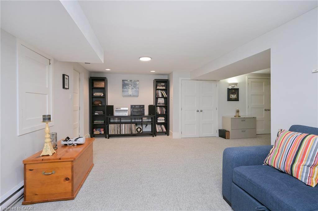 13 Snowberry Court Property Photo 29