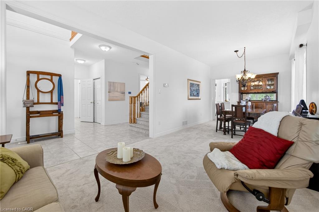 72 Beardmore Crescent Property Photo 11